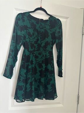 Sugarlips Green and Black Floral Long Sleeve Mini Dress